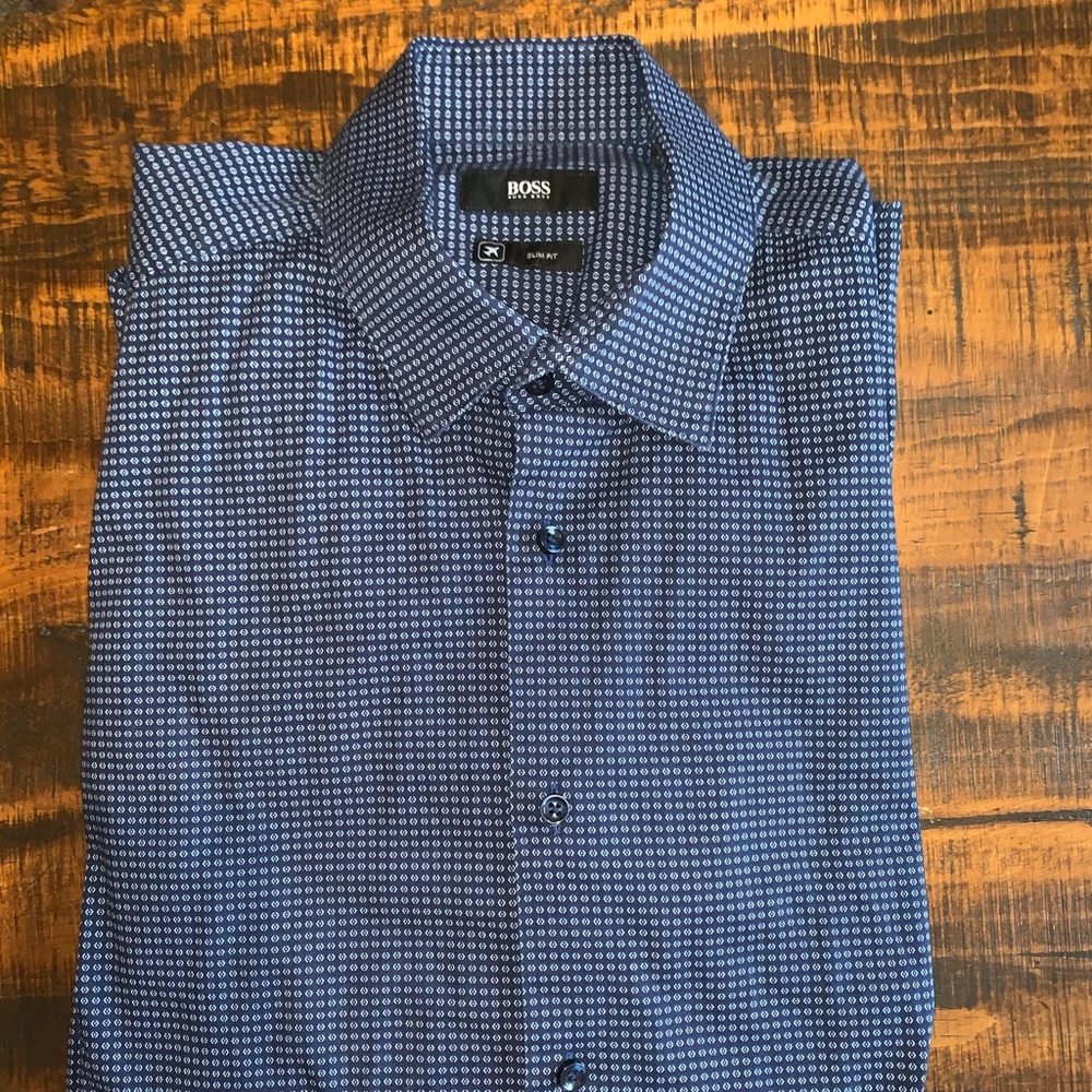 Hugo Boss men’s dress shirt